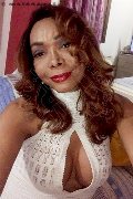 Catania Trans Deborah Delizia 320 55 76 626 foto selfie 4