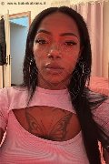 Roma Trans Perola 329 20 95 547 foto selfie 3